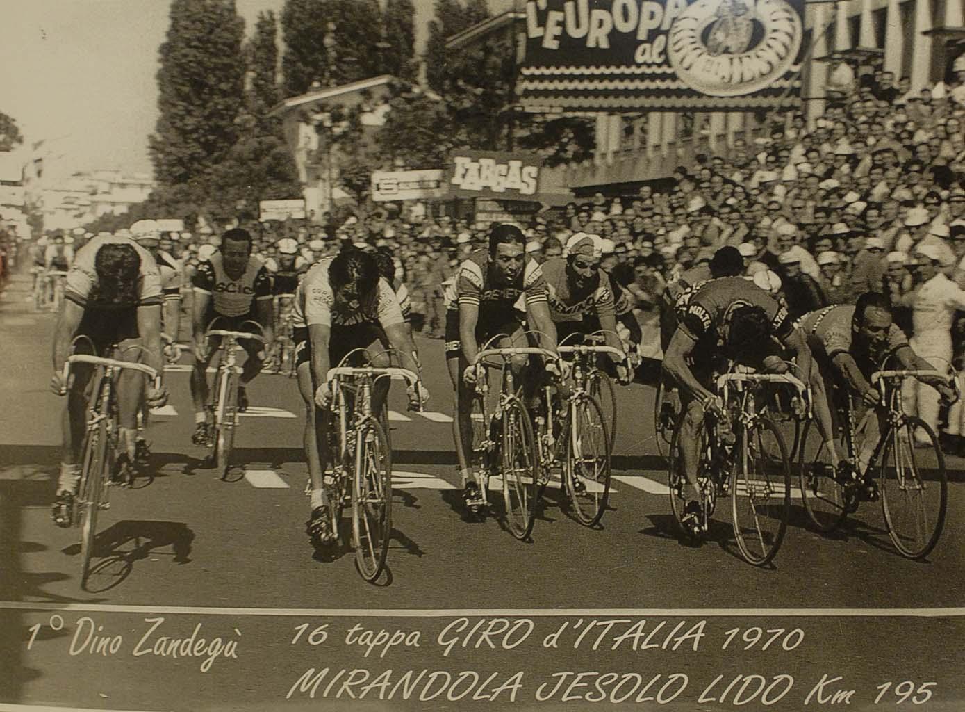 Imagem de referência de Dino Zandegù, descrito nos dados abertos como ciclista italiano