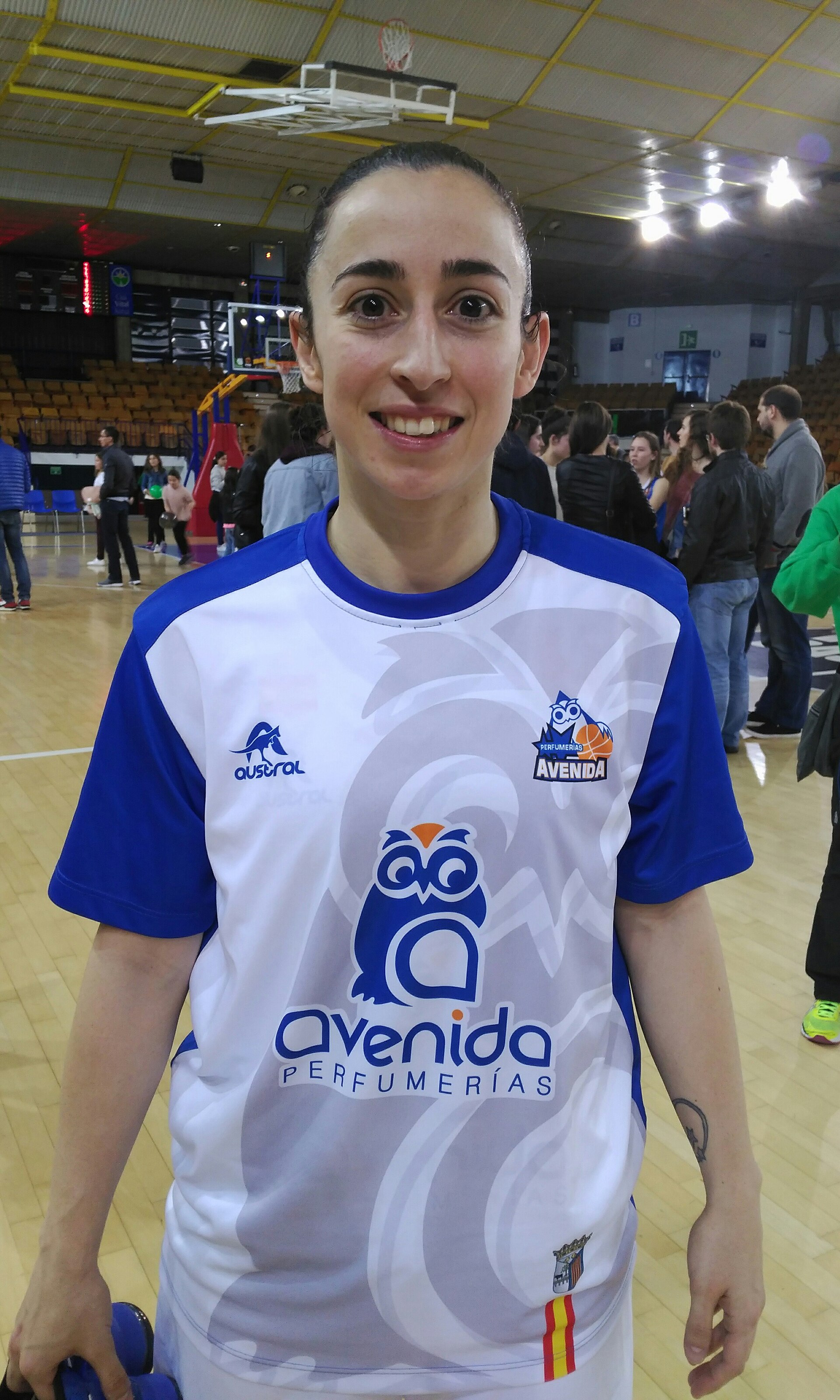 Imagem de referência relacionada a Silvia Domínguez, item descrito como jogadora de basquetebol espanhola