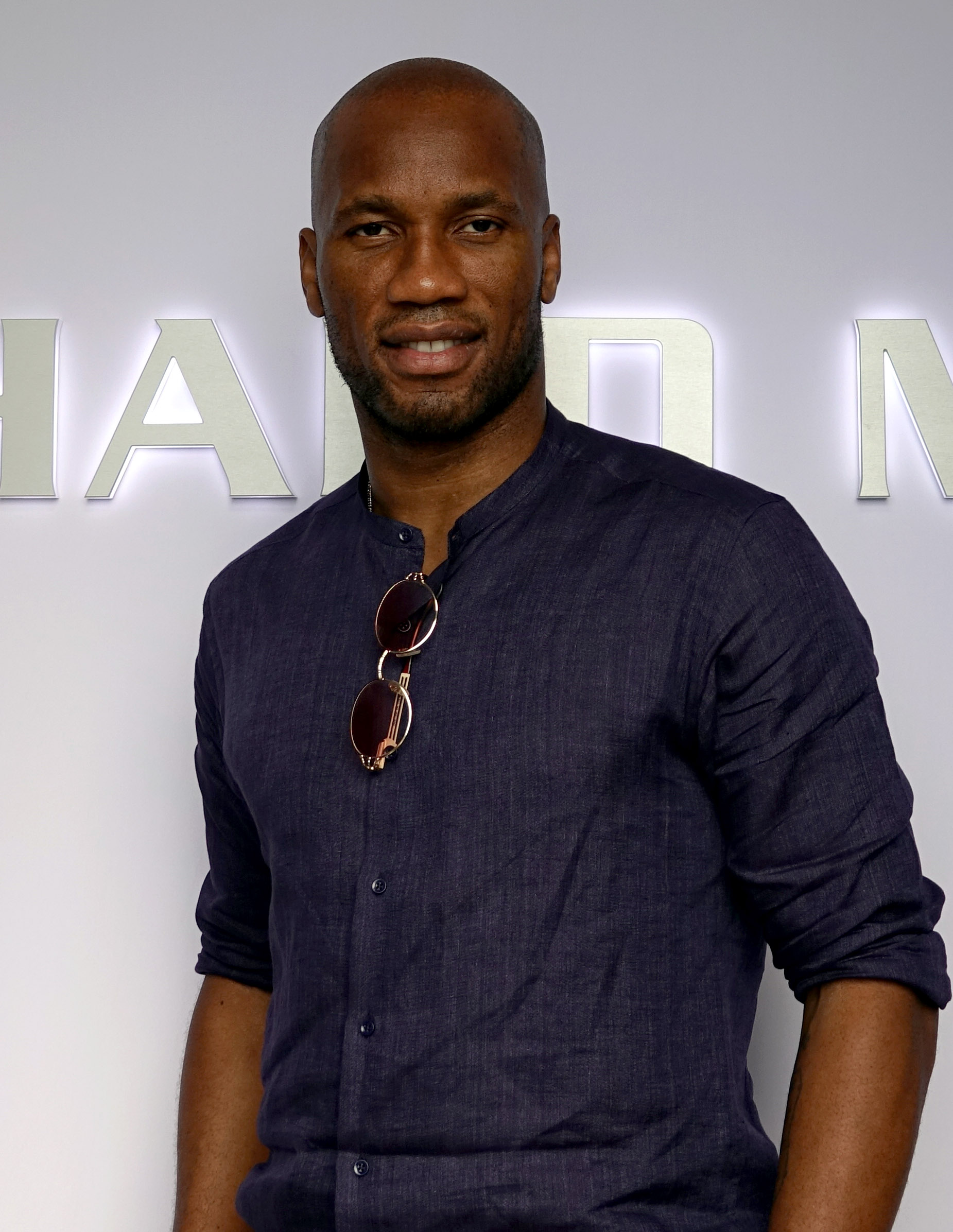 Imagem de referência relacionada a Didier Drogba, item descrito como futebolista marfinense