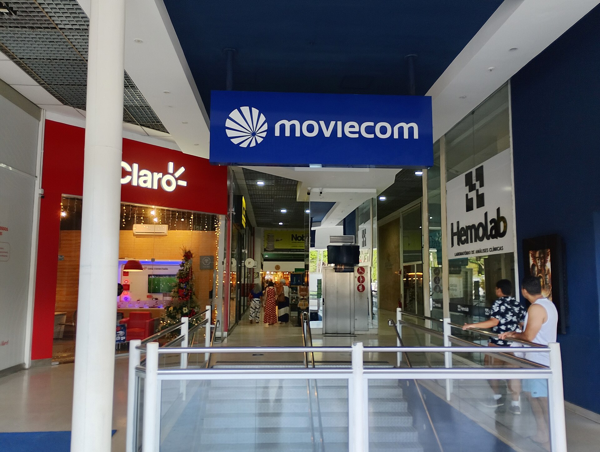 Imagem de referência de Moviecom, descrito nos dados abertos como rede brasileira de cinemas