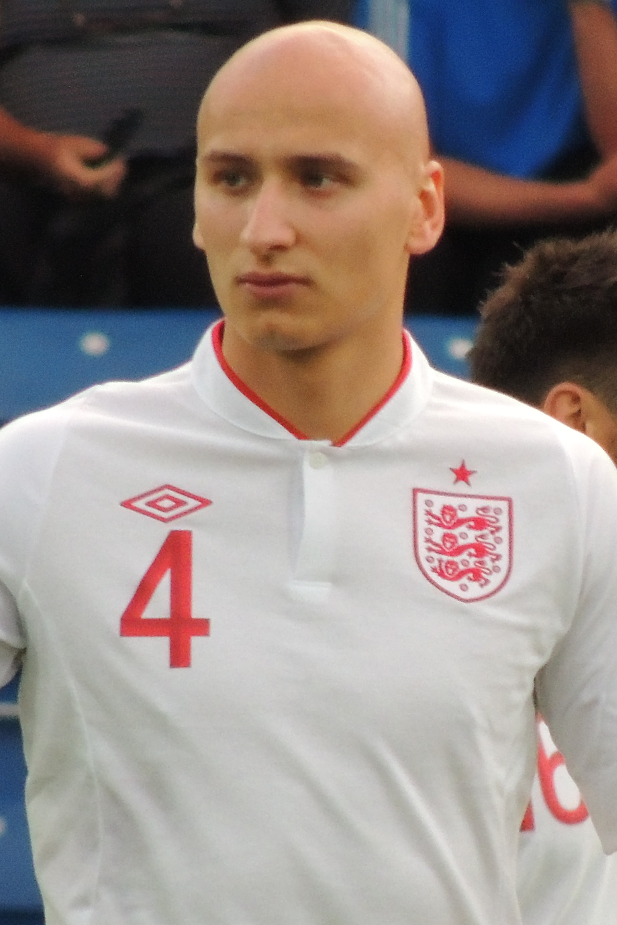 Imagem de referência relacionada a Jonjo Shelvey, item descrito como futebolista britânico