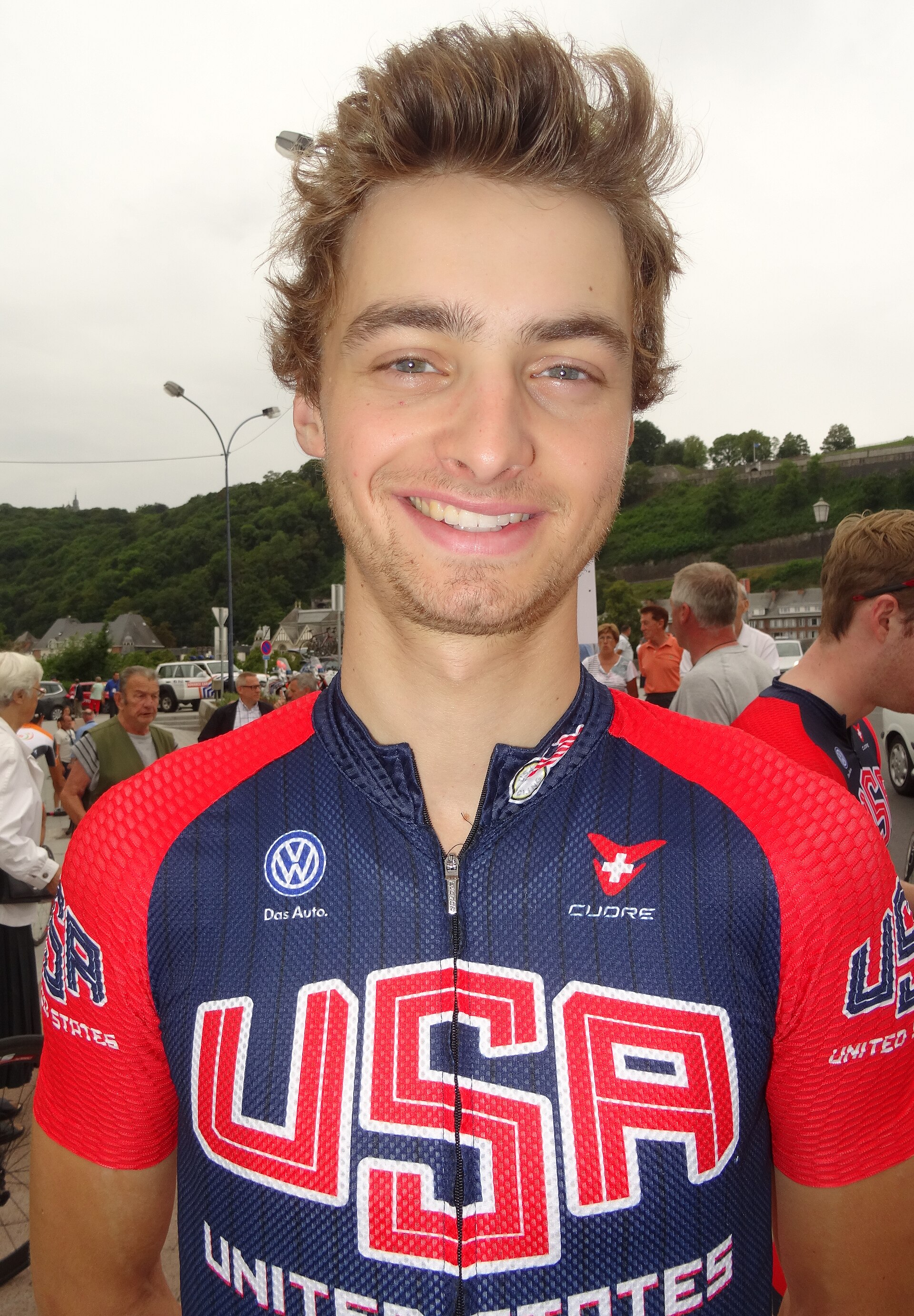 Imagem de referência de Alexey Vermeulen, descrito nos dados abertos como ciclista norte-americano