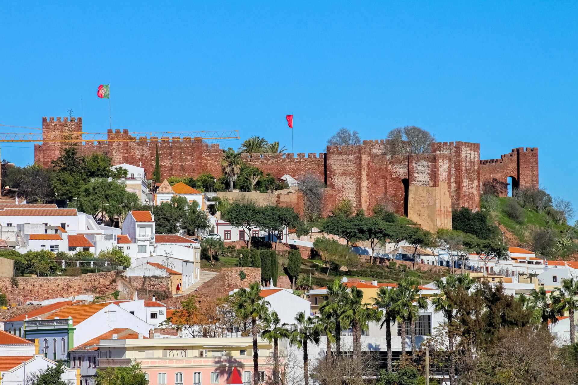 Imagem de referência de Castelo de Silves, descrito nos dados abertos como castelo medieval muçulmano em Silves, Portugal