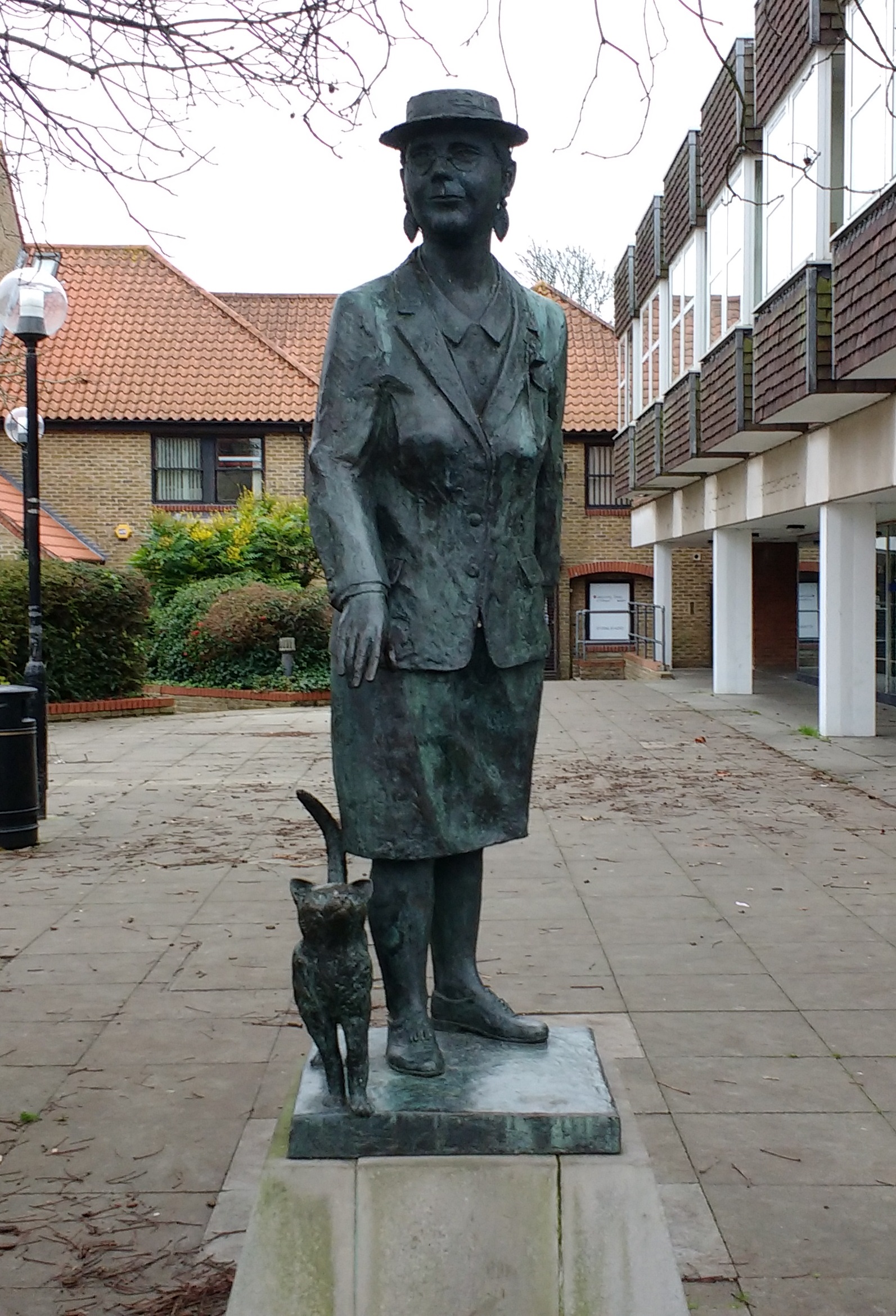 Imagem de referência relacionada a Dorothy L. Sayers, item descrito como registro de referência sobre Dorothy L. Sayers, organizado a partir de dados estruturados abertos