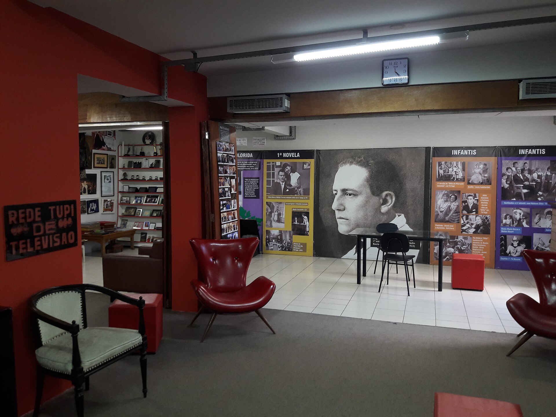Imagem de referência de Museu Brasileiro de Rádio e Televisão, descrito nos dados abertos como museu em São Paulo, Brasil