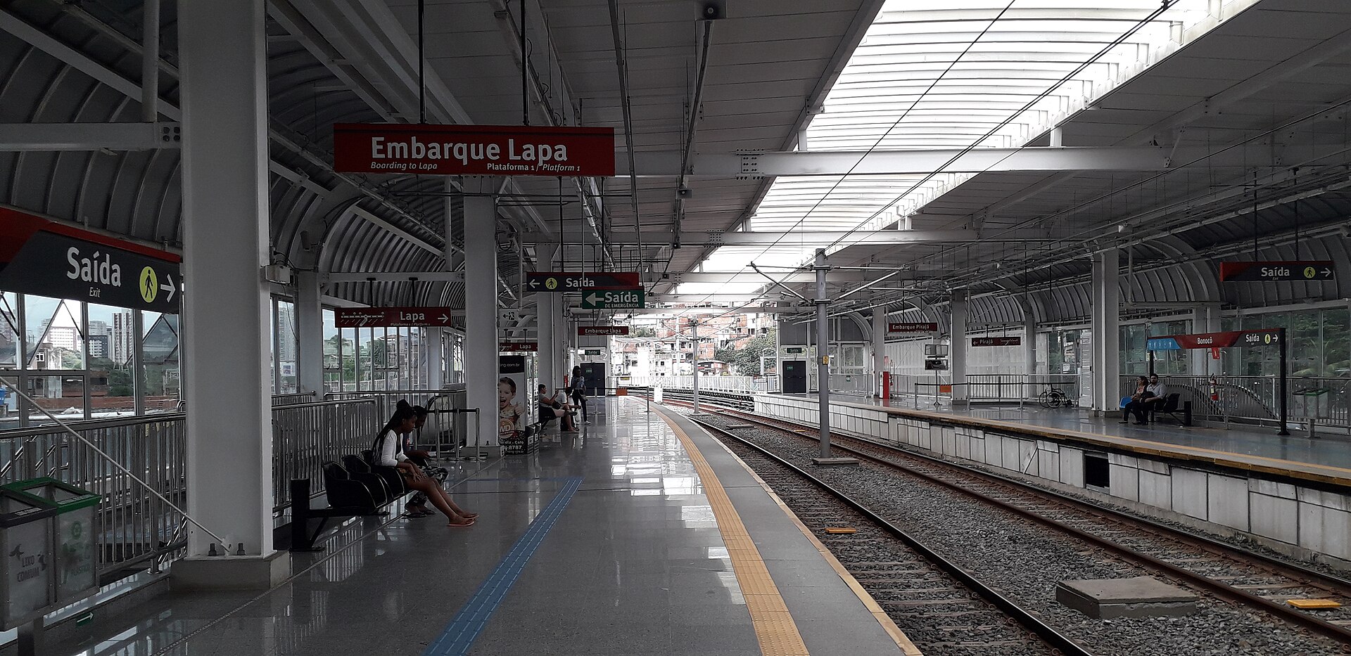Imagem de referência de Estação Bonocô, descrito nos dados abertos como estação de metrô de Salvador, Brasil