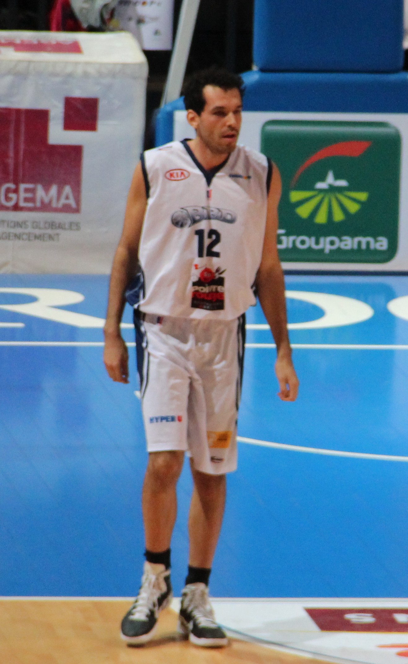Imagem de referência relacionada a Mehdi Cheriet, item descrito como jogador de basquete francês