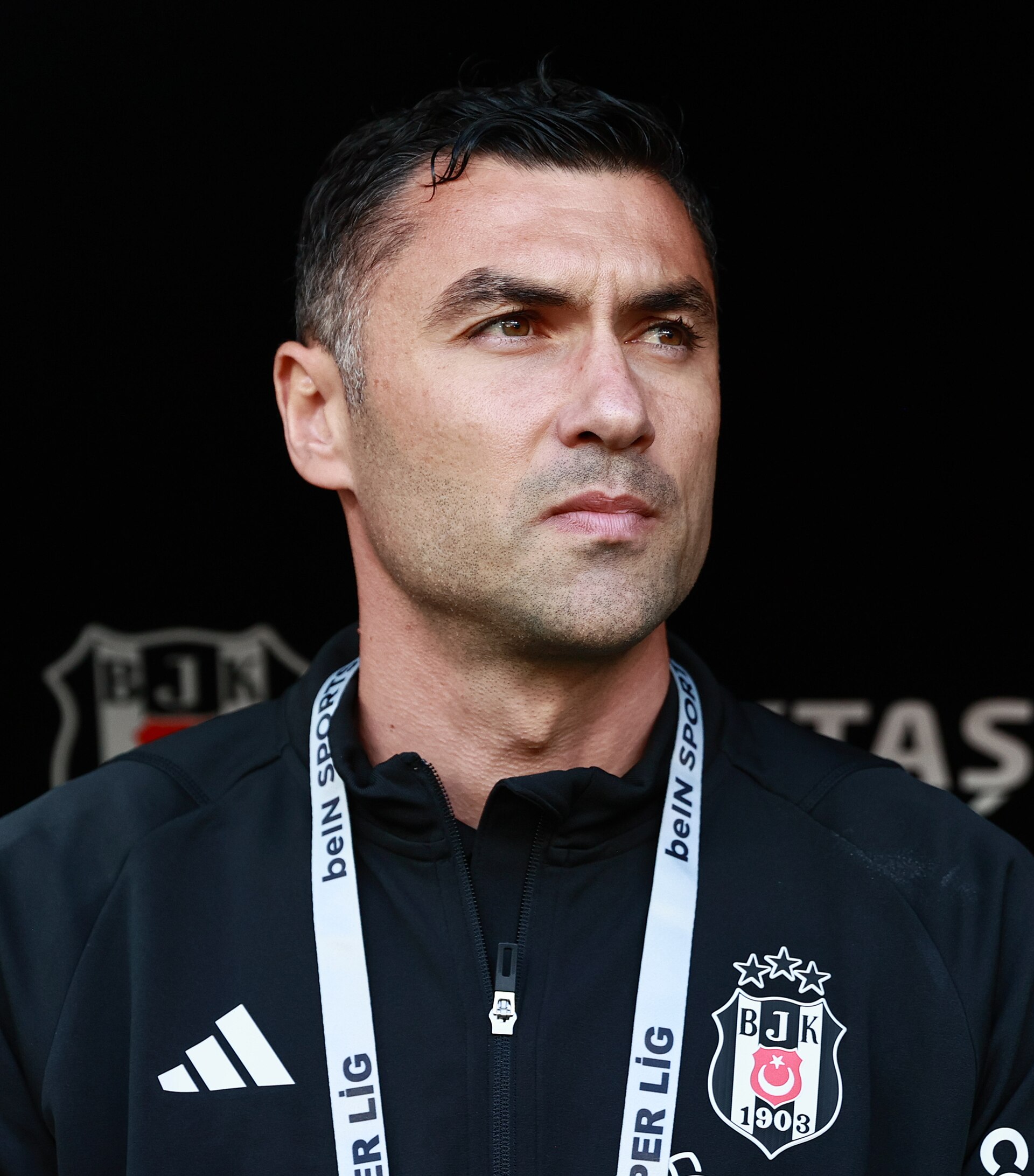 Imagem de referência relacionada a Burak Yılmaz, item descrito como futebolista turco