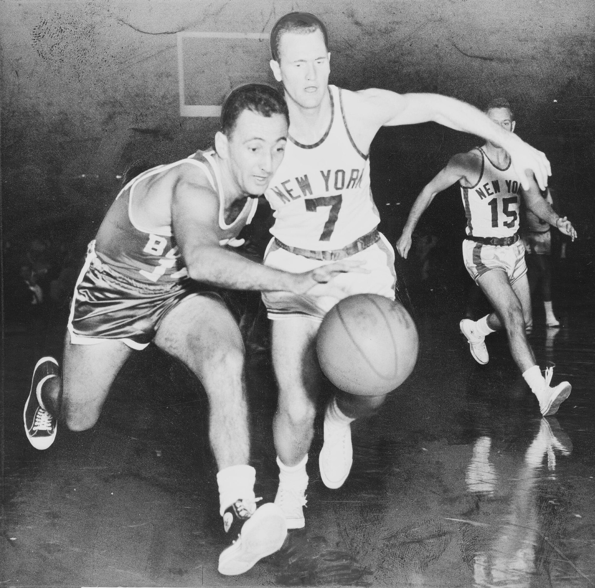 Imagem de referência relacionada a Bob Cousy, item descrito como basquetebolista estadunidense