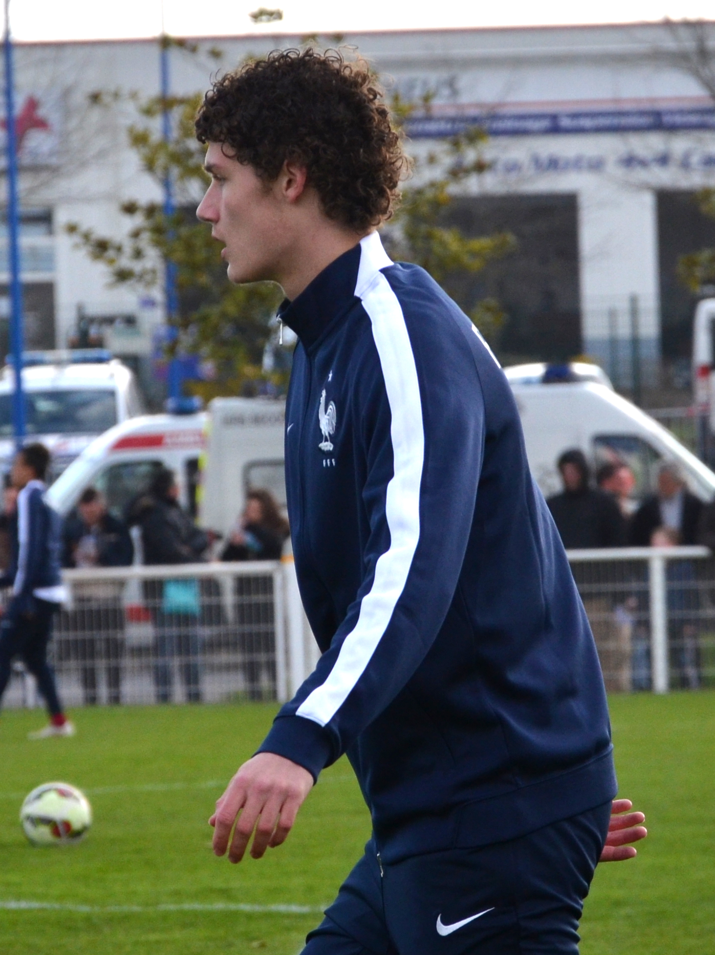 Imagem de referência de Benjamin Pavard, descrito nos dados abertos como futebolista francês