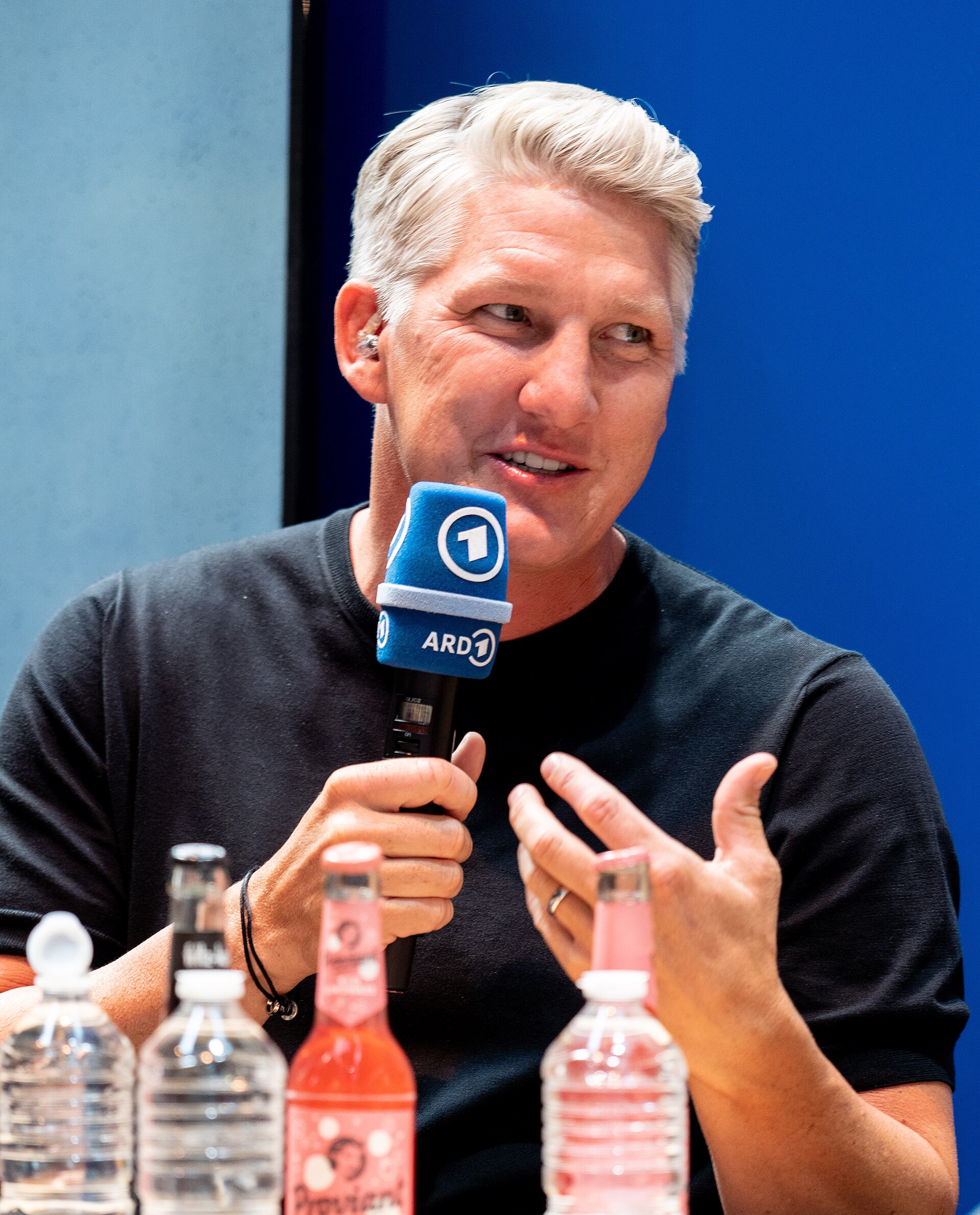 Imagem de referência relacionada a Bastian Schweinsteiger, item descrito como futebolista alemão