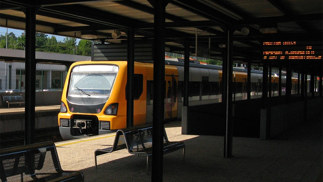Imagem de referência de Estação Ferroviária de Penafiel, descrito nos dados abertos como estação ferroviária em Portugal