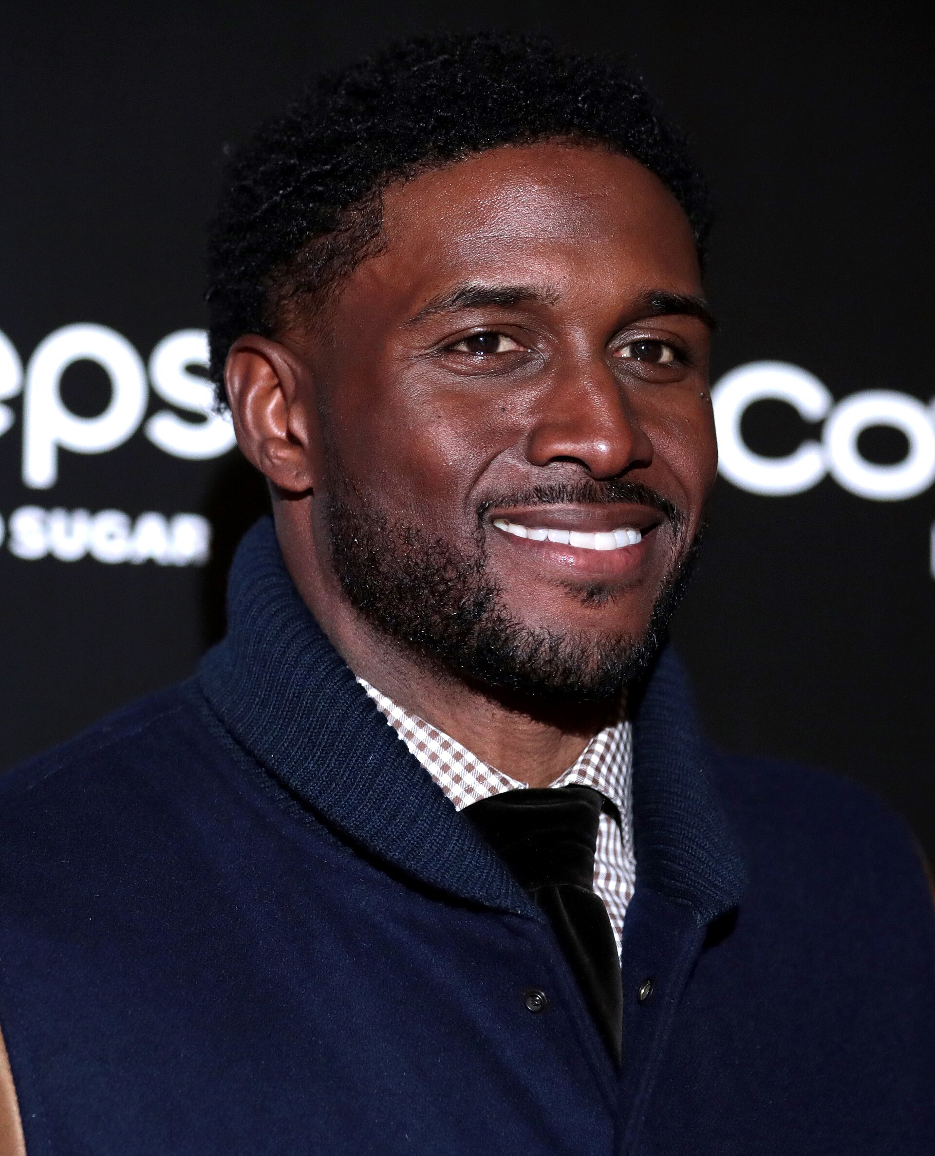 Imagem de referência de Reggie Bush, descrito nos dados abertos como jogador de futebol americano dos Estados Unidos