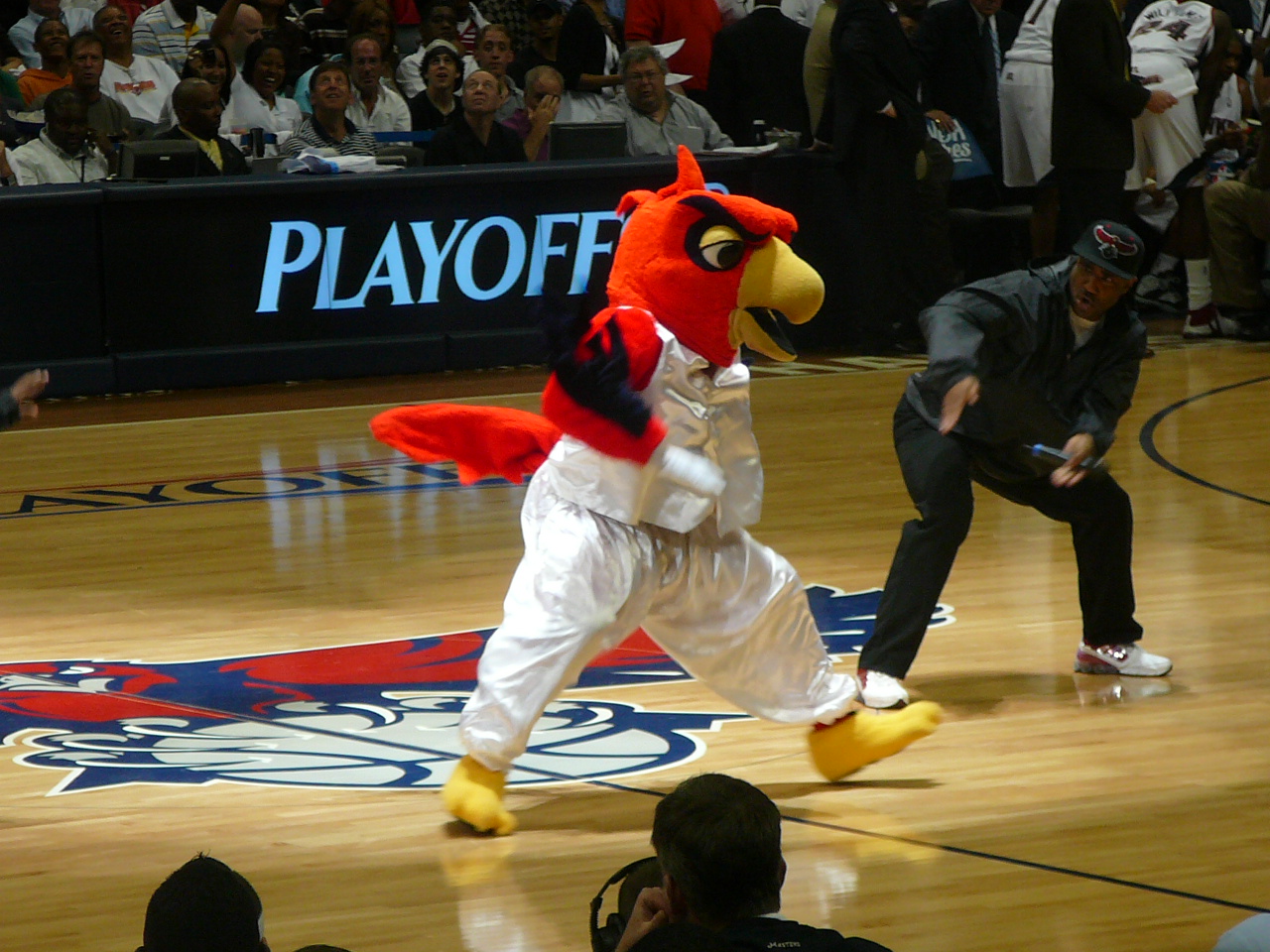 Imagem de referência de Atlanta Hawks, descrito nos dados abertos como time de basquetebol norte-americano