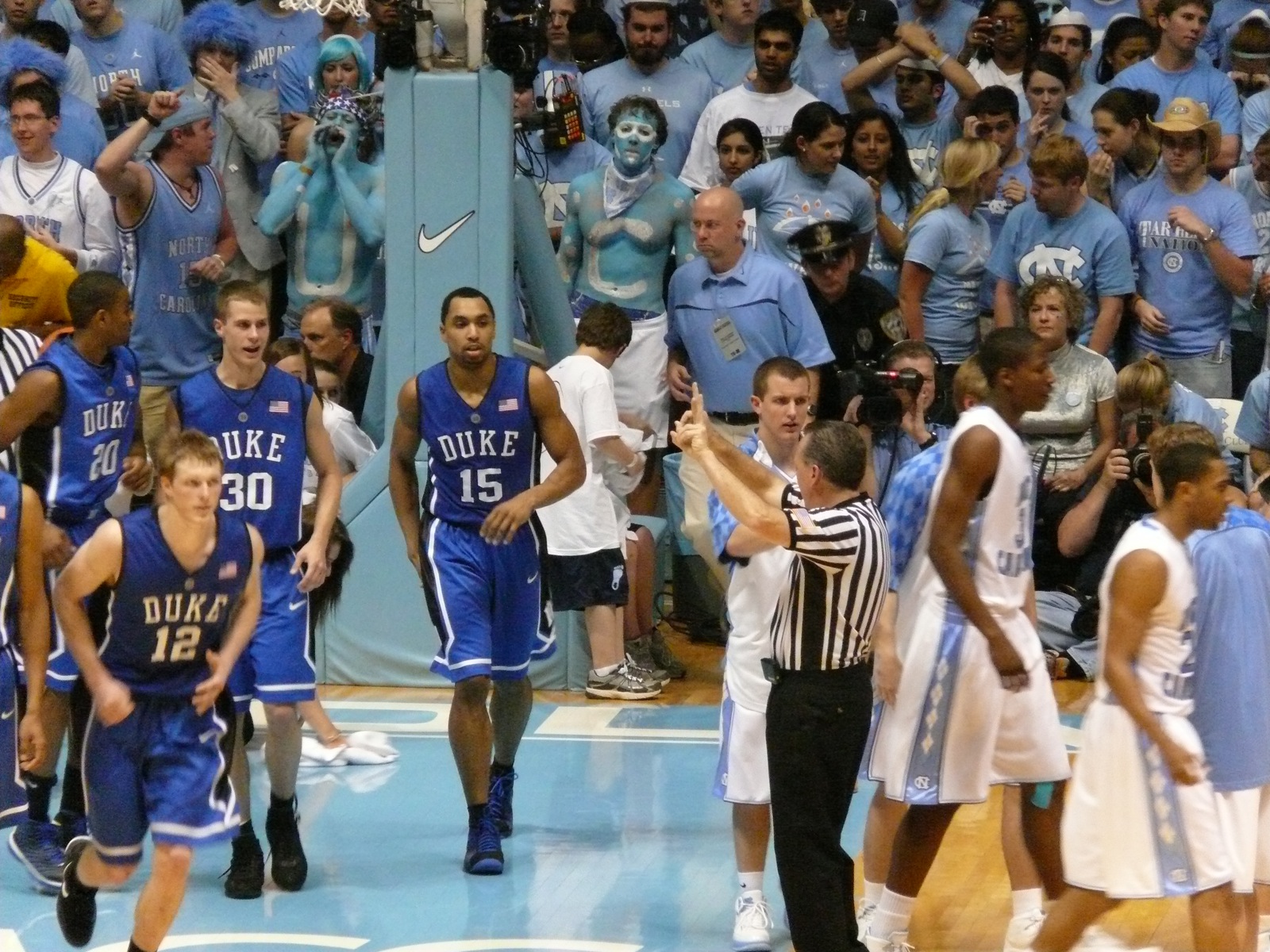 Imagem de referência relacionada a Gerald Henderson Jr., item descrito como basquetebolista estadunidense