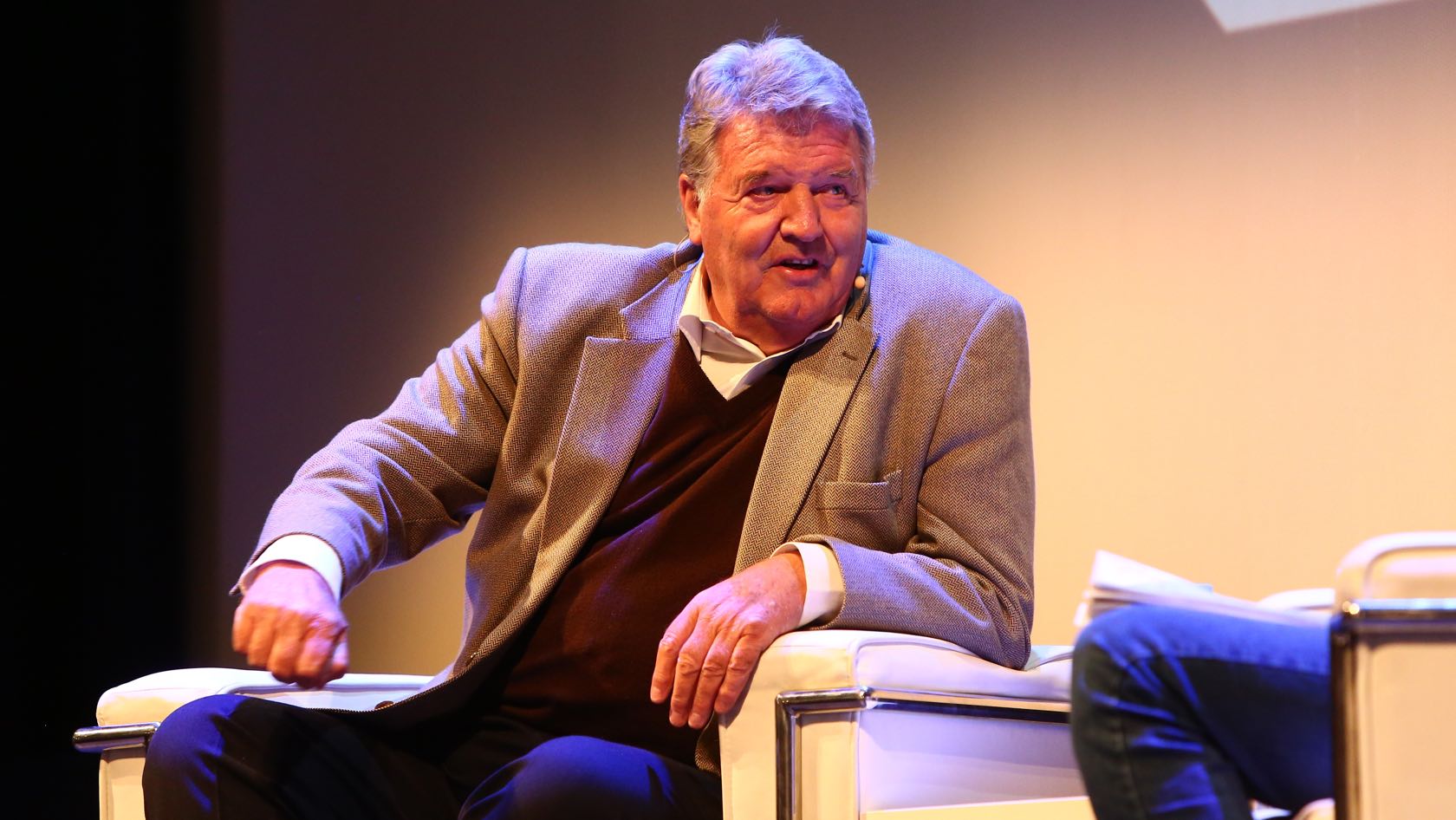 Imagem de referência relacionada a John Toshack, item descrito como futebolista galês
