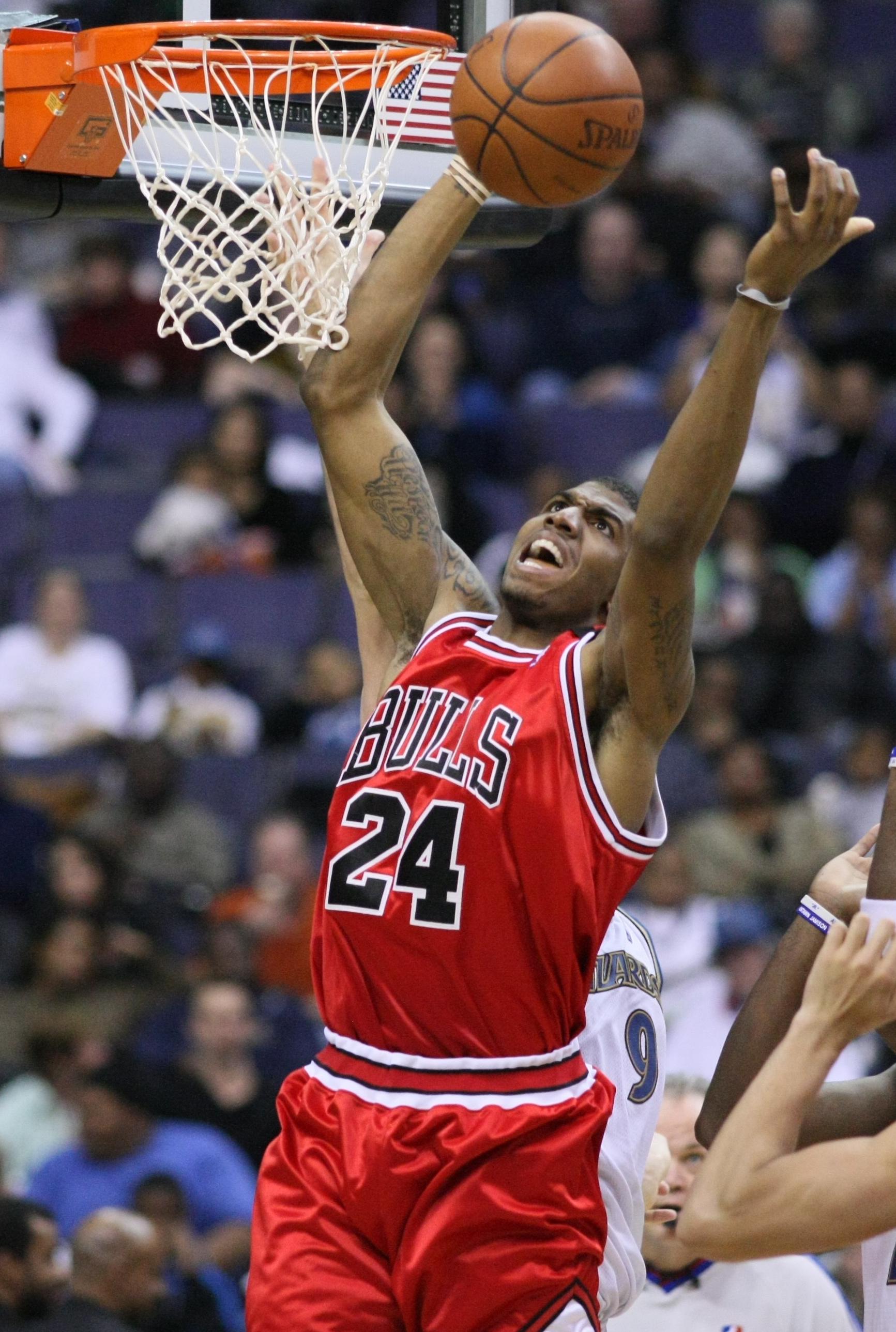 Imagem de referência relacionada a Tyrus Thomas, item descrito como basquetebolista estadunidense