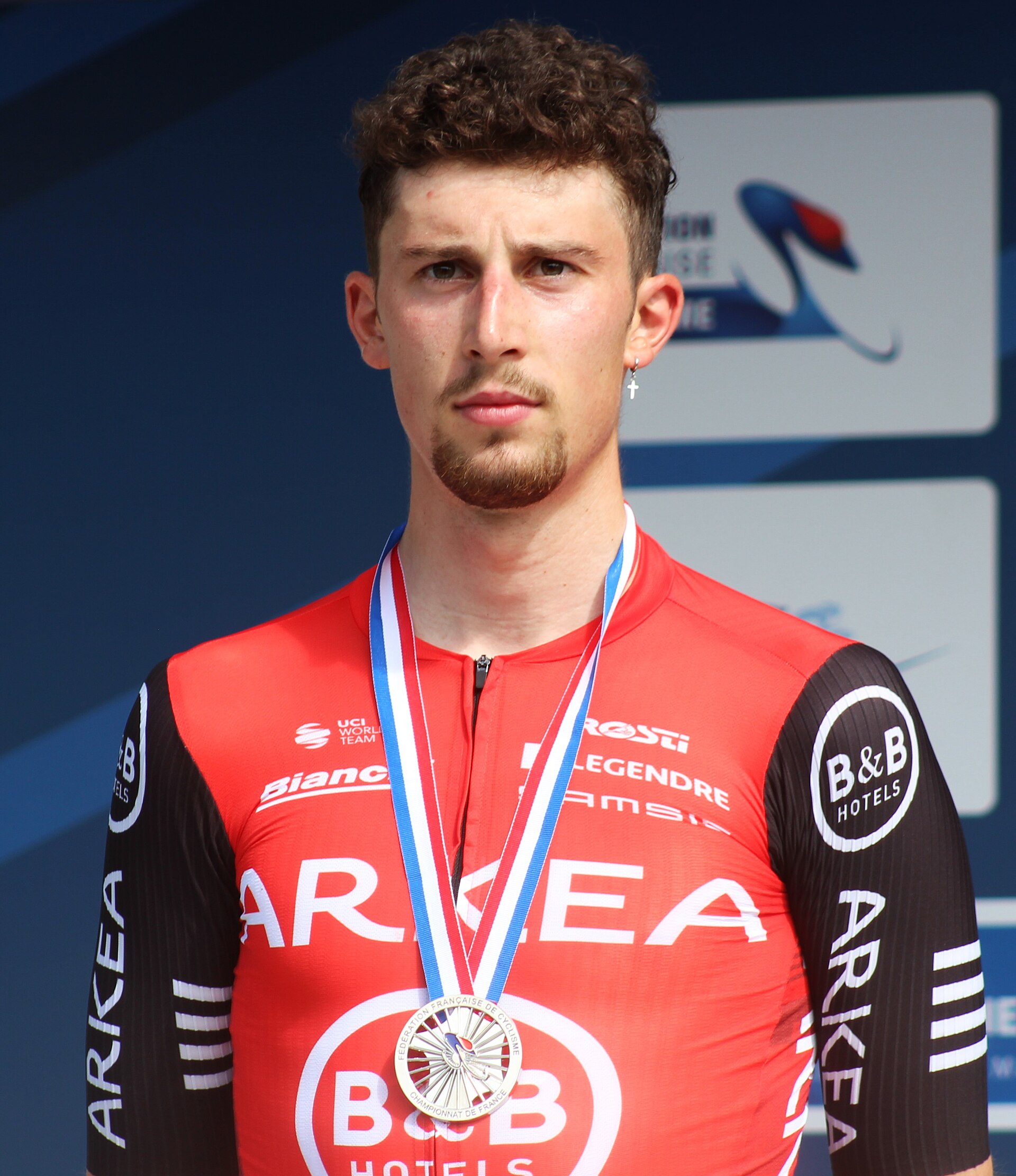 Imagem de referência de Kévin Vauquelin, descrito nos dados abertos como ciclista francês