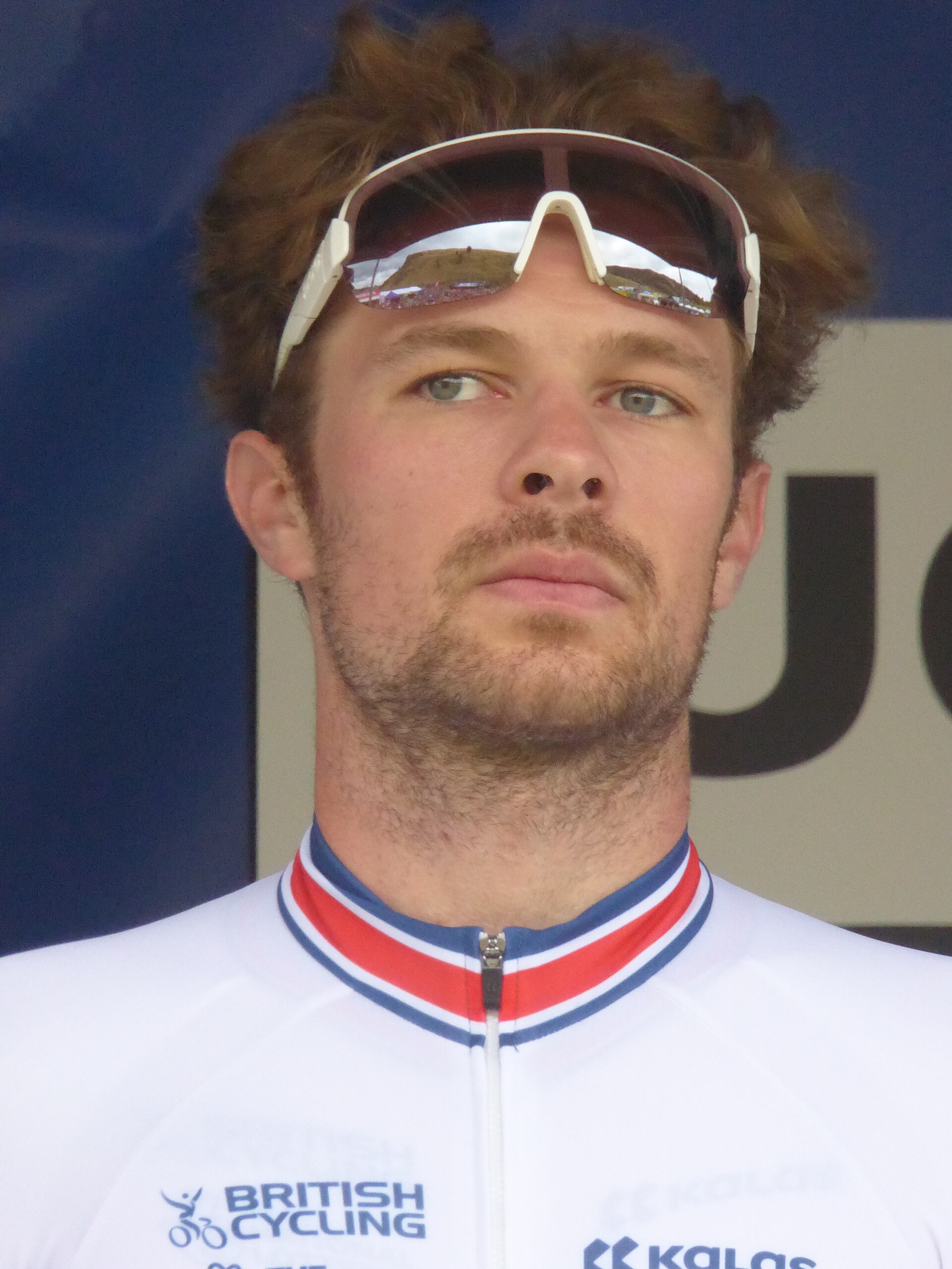 Imagem de referência de Owain Doull, descrito nos dados abertos como ciclista britânico