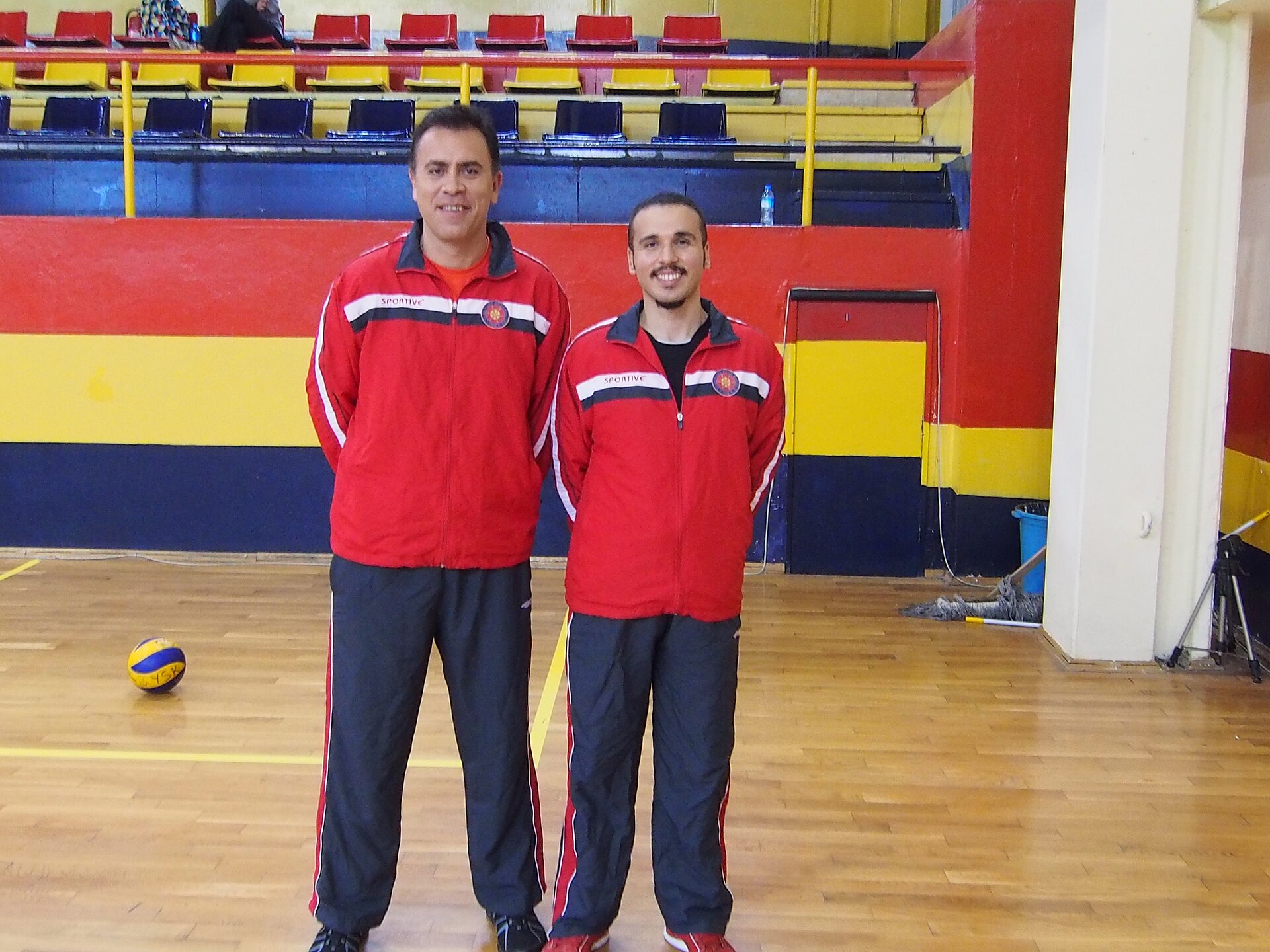 Imagem de referência relacionada a Volkan Aydın, item descrito como jogador de basquetebol turco