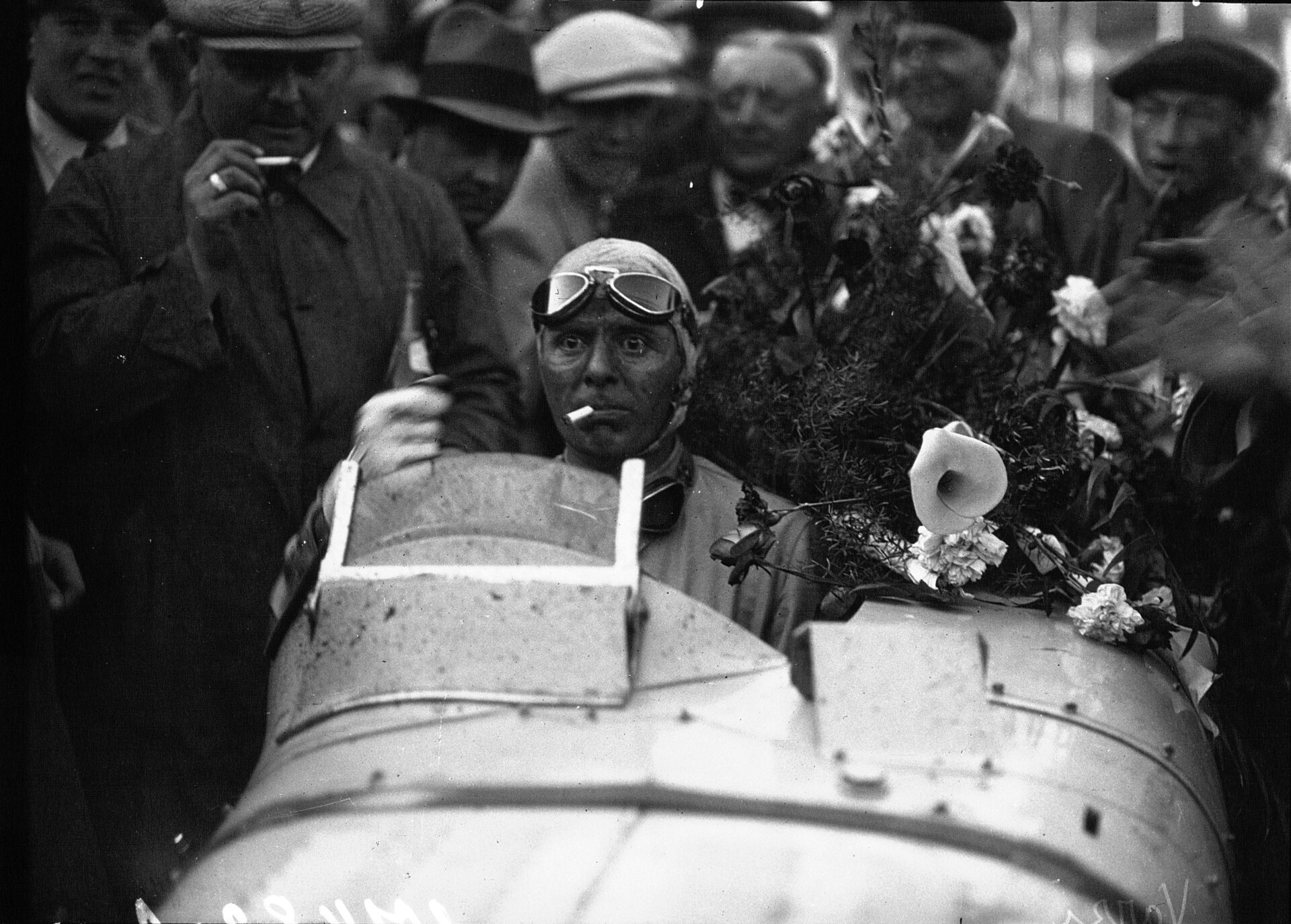 Imagem de referência de Achille Varzi, descrito nos dados abertos como piloto italiano