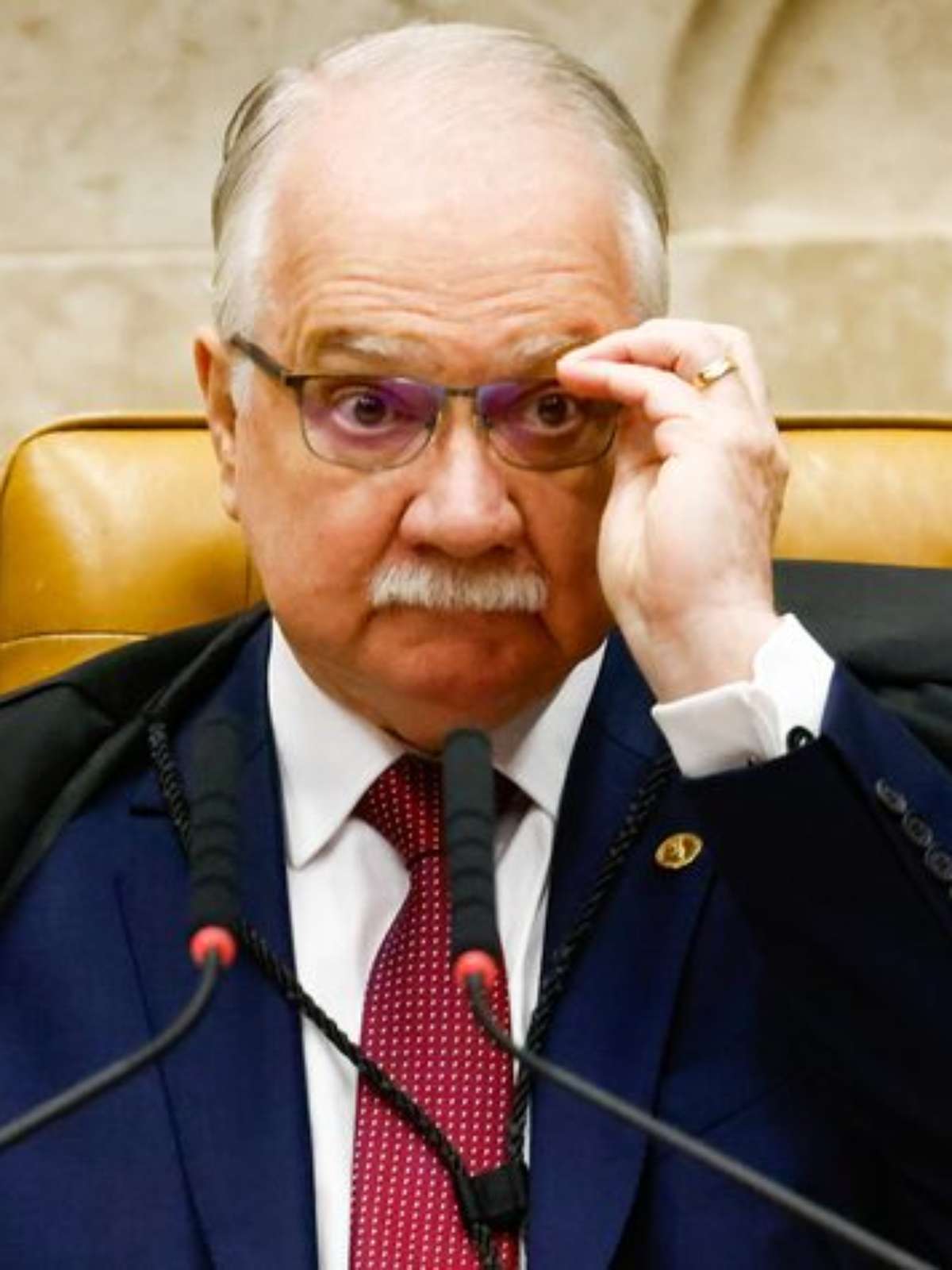 'Show de horrores' e 'conflito de interesses': presidenciáveis reagem às decisões de Fachin que suspenderam afastamento de diretor da PF e relatoria de Moraes no inquérito das fake news