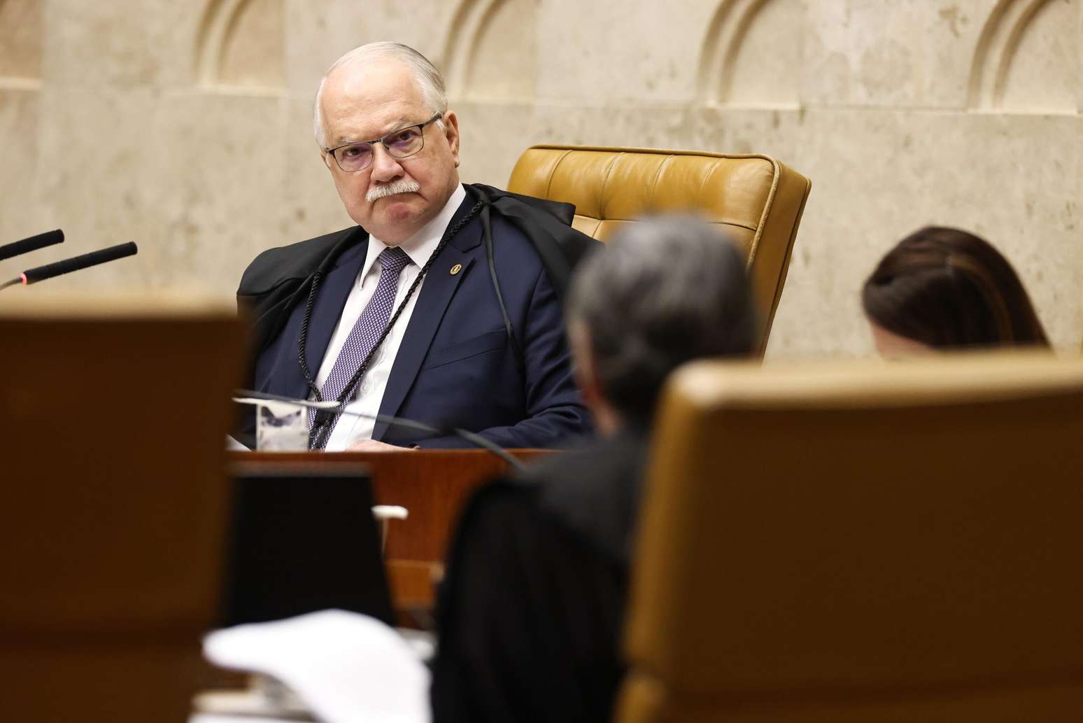 Edson Fachin durante sessão do STF
