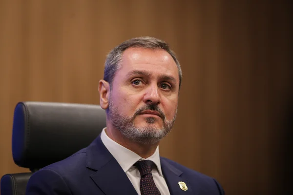 Andrei disse a Dino que afastamento prejudica investigação sobre Dark Horse