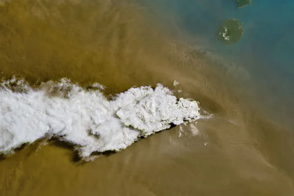 Anak Krakatau: satélites registram erupção de vulcão na Indonésia