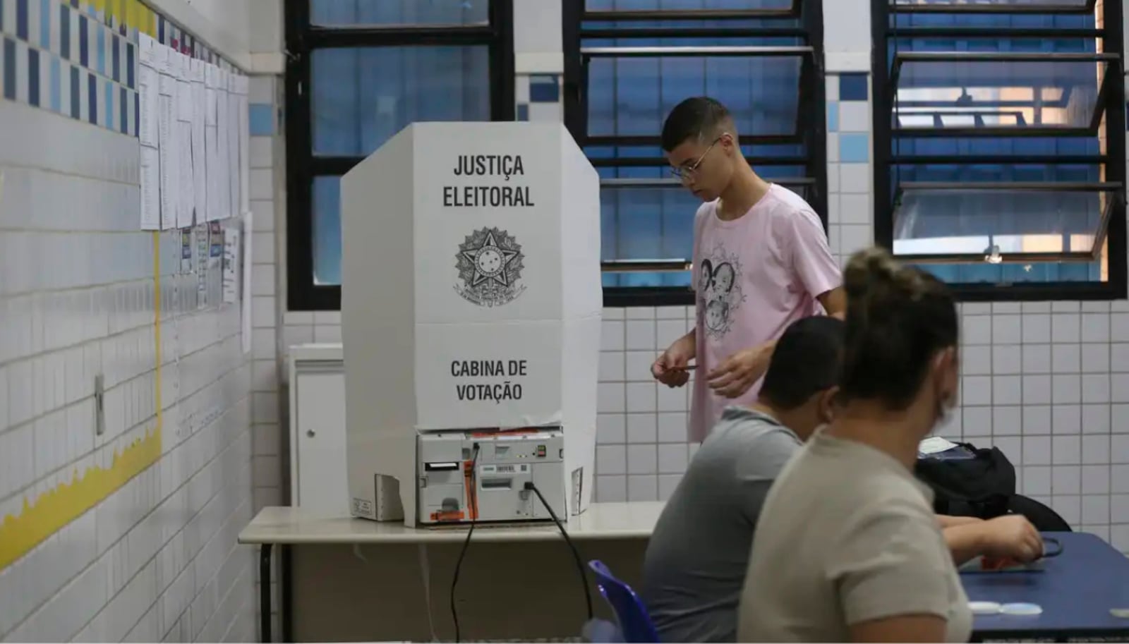 Eleitor brasileiro vive contradições ao analisar cenário político do país Antonio Cruz/Agência Brasil - arquivo
