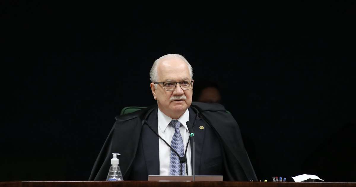 Fachin cancela sessão do STF após decisão de Dino de reintegrar Andrei Rodrigues à PF