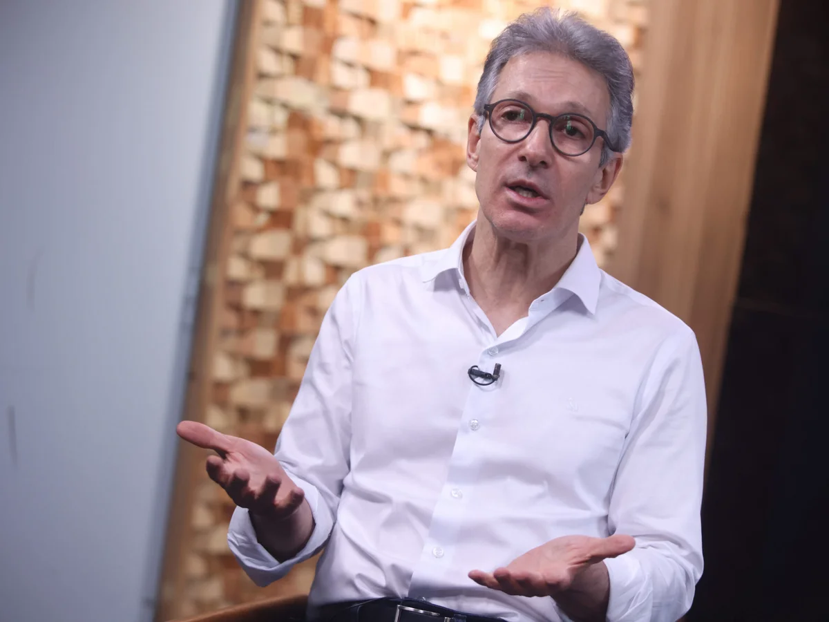 "Não vamos recuar", diz Zema após Dino criticar ação do Novo contra Andrei