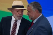 Lula leva campanha à região Sul e busca melhorar resultado de 2022