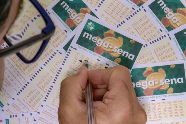 Mega-Sena: bolão feito em shopping do Plano Piloto fatura R$ 208 mil