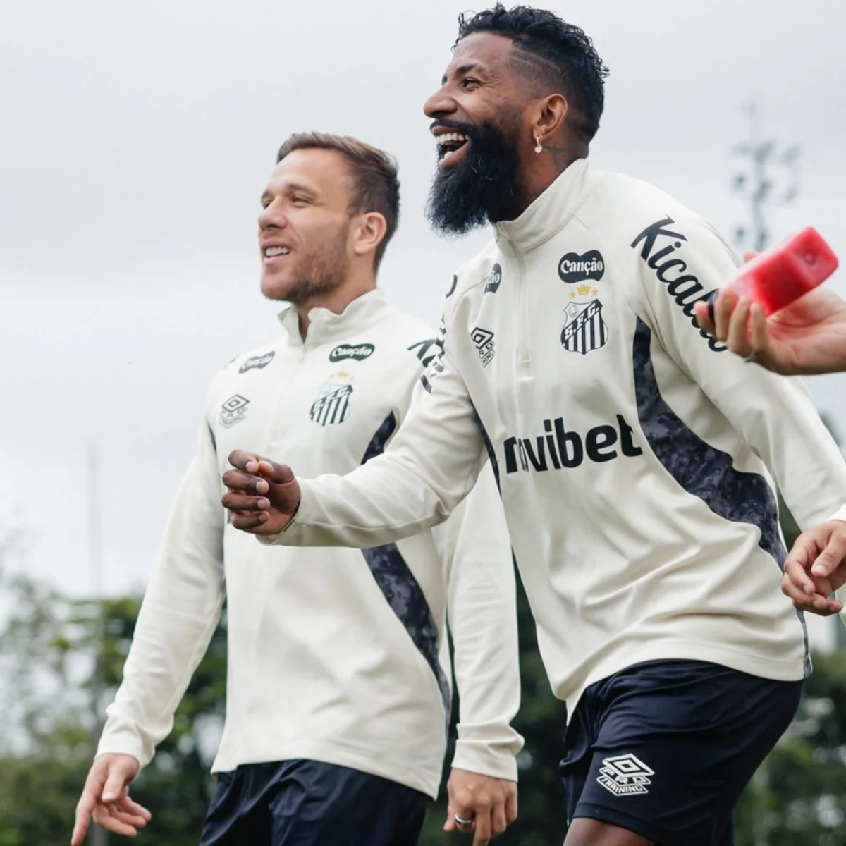 Santos: Arthur, Lima e Rodinei estão disponíveis para jogo da Sul-Americana