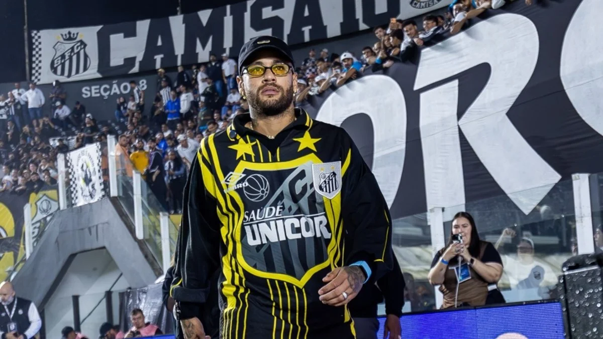 Neymar rebate críticas após provocar Atlético-MG: "Faz parte do futebol"