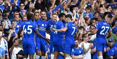 Advers&aacute;rios se enfrentaram pela 4&ordf; rodada da Premier League &ndash; Foto: Patrick Khachfe/Getty Images / Jogada10