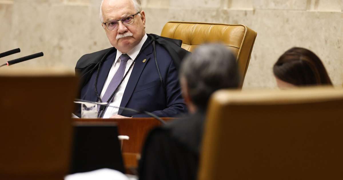 Decisão de Fachin foi para 'trazer para a ordem de novo' e mostrar que 'STF não está disponível para manobra eleitoral', dizem juristas