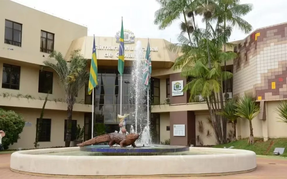 imagem colorida camara municipal de goiania