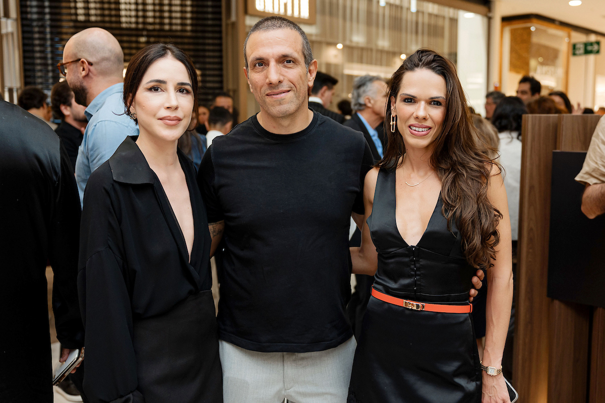 Crygina Lima, Mauricio Lima e Juliana Ingles