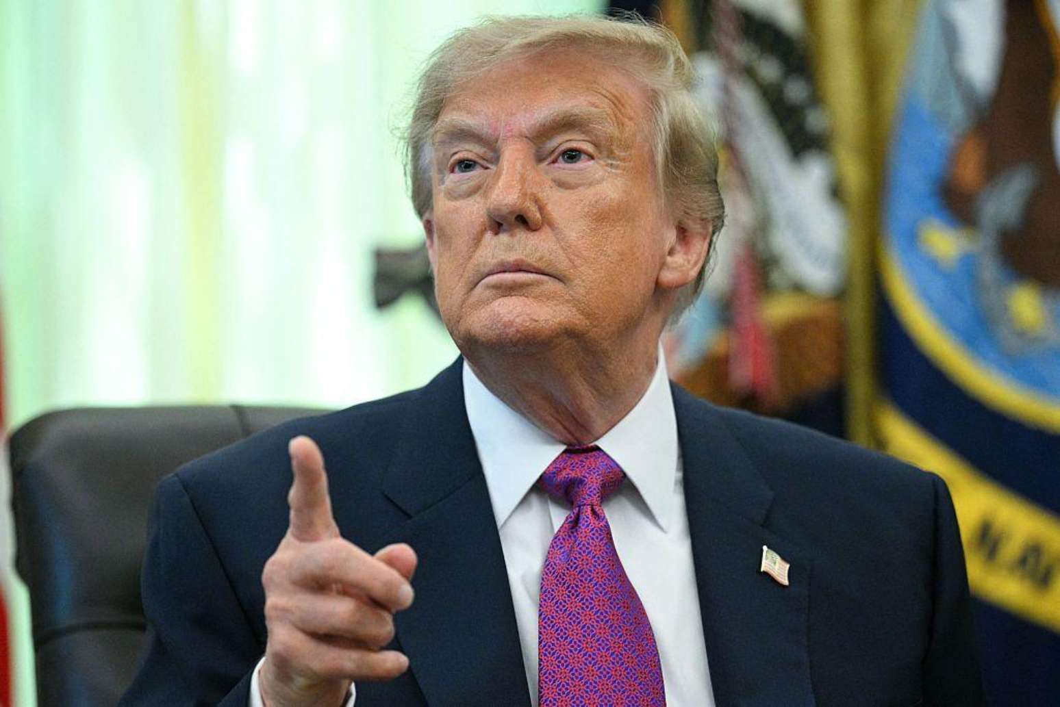 O governo de Donald Trump tenta influenciar a eleição presidencial brasileira, e a história recente da América Latina mostra que pressões externas desse tipo podem funcionar, diz Peter Birle