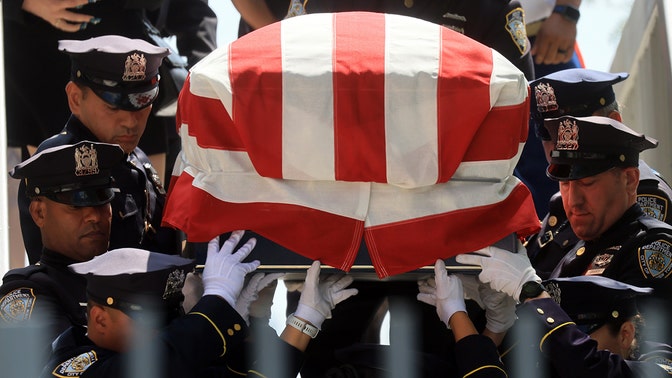 Trump diz que a China 'espiona' os EUA após relatório vincular imagens chinesas ao ataque iraniano