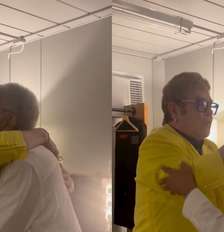 Elton John e Gilberto Gil se reencontraram nos bastidores do Rock in Rio após suas apresentações Foto: Reprodução Instagram/@gilbertogil / Bons Fluidos