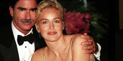 Sharon Stone e Phil durante evento beneficente da Amfar no Moulin Rouge em Mougins, Fran&ccedil;a Foto: Getty Images