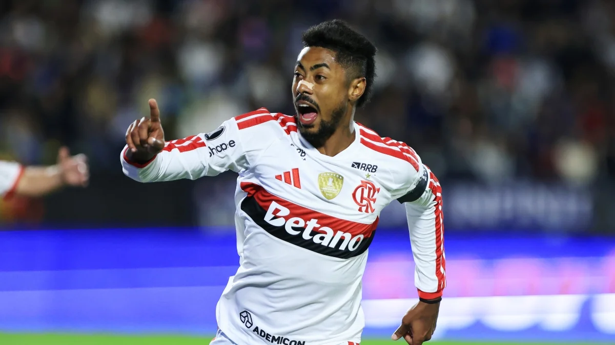 Flamengo vence Del Valle em Quito e abre vantagem na Libertadores