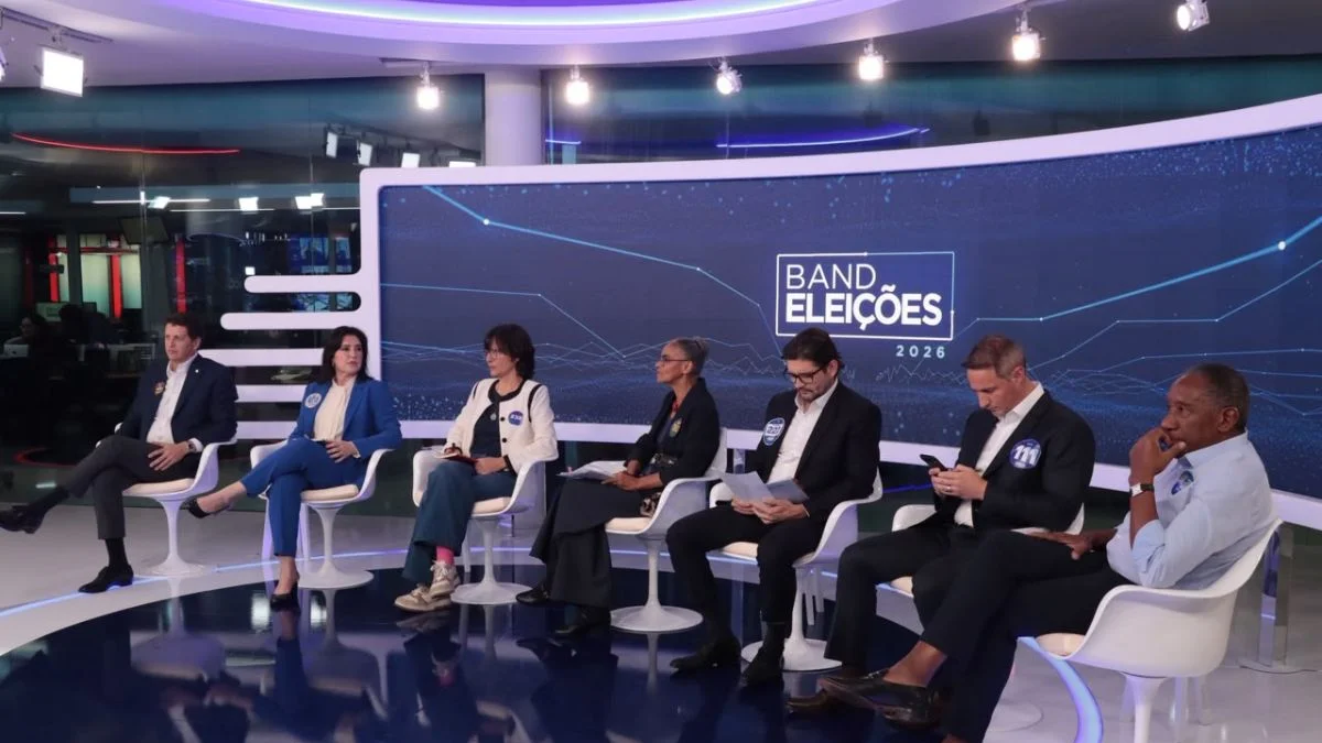 Debate ao Senado em SP tem embates à direita e críticas ao governo Lula