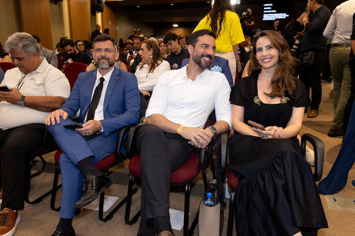 Debate Metrópoles reúne autoridades e apoiadores na corrida pelo Buriti