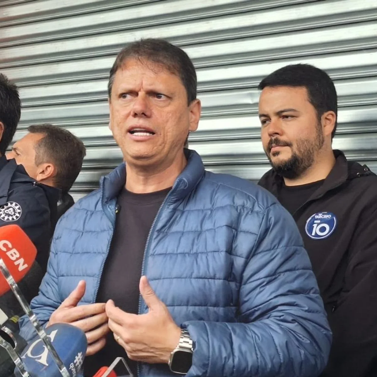 Tarcísio diz que decisão de Dino sobre PF gera "insegurança jurídica"