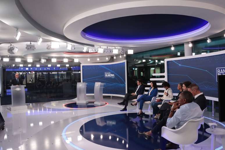 Ataques ao PT, escala 6x1 e segurança pública dominam primeiro debate ao Senado em SP