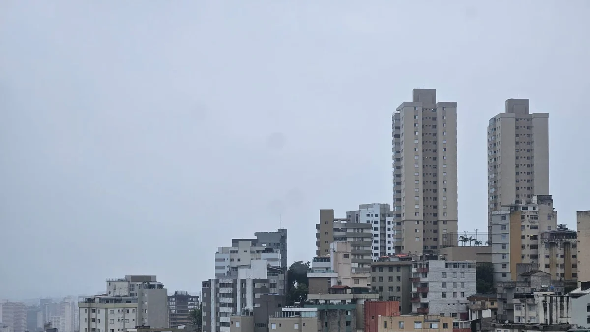 BH tem previsão de chuva e raios nesta quinta; máxima chega a 30 °C